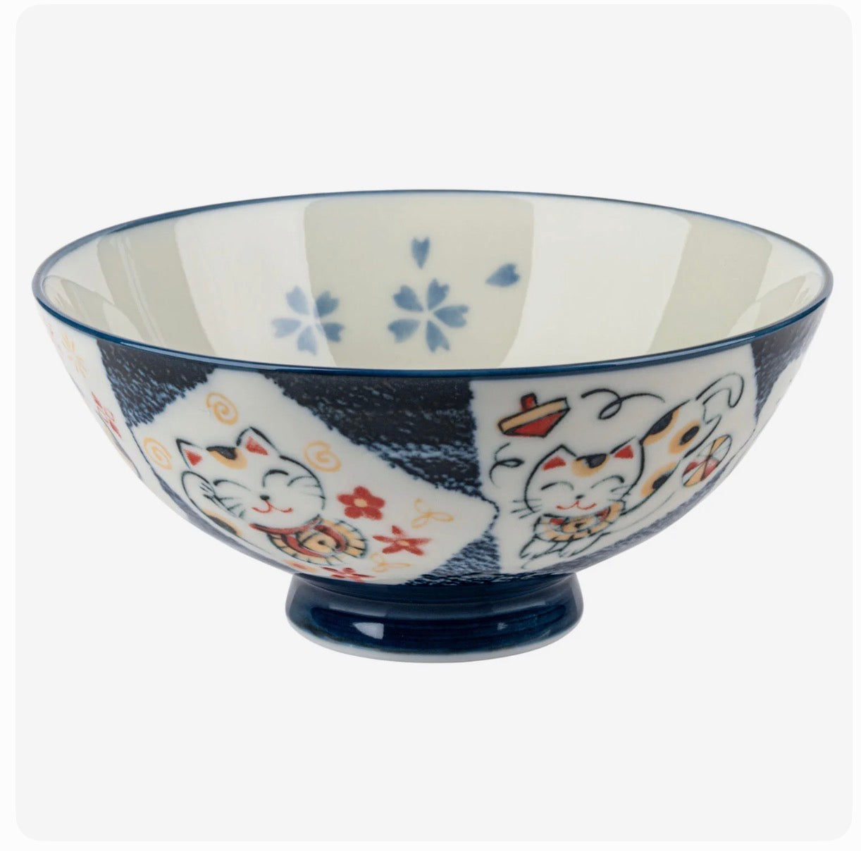 Japanese lucky cat rice bowl, Porcelain bowl and traditional design. Made in Japan