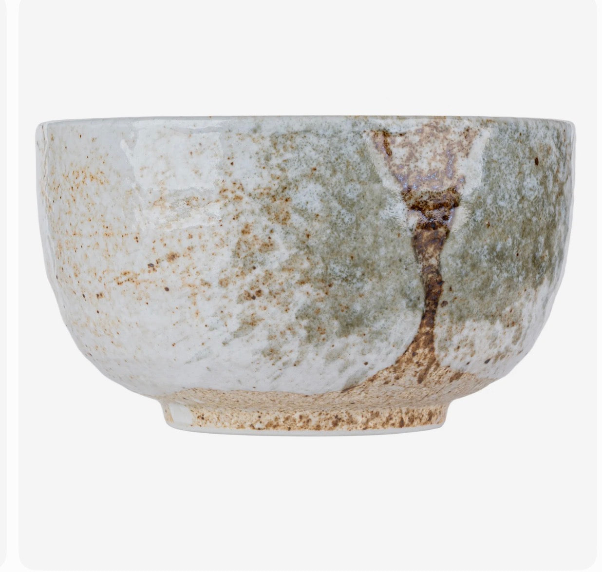 Traditional  japanese ceramic matcha bowl Yukishino handmade in Japan