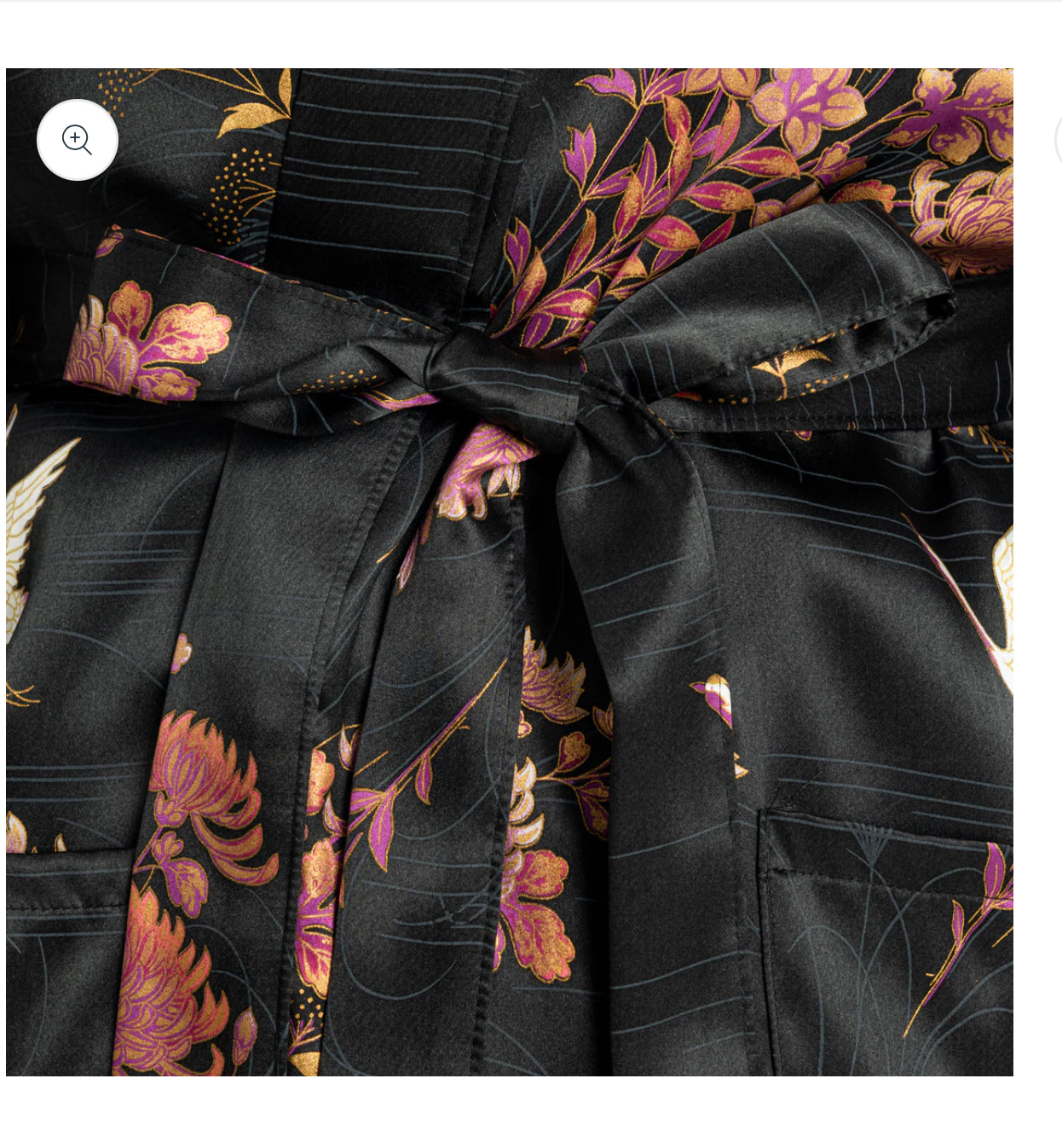 Silk Crane and Chrysanthemum Short Black Yukata.