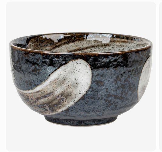 Rustic Japanese ceramic matchabowl ,soup bowl made in Japan with textured glaze and wabisabi design 