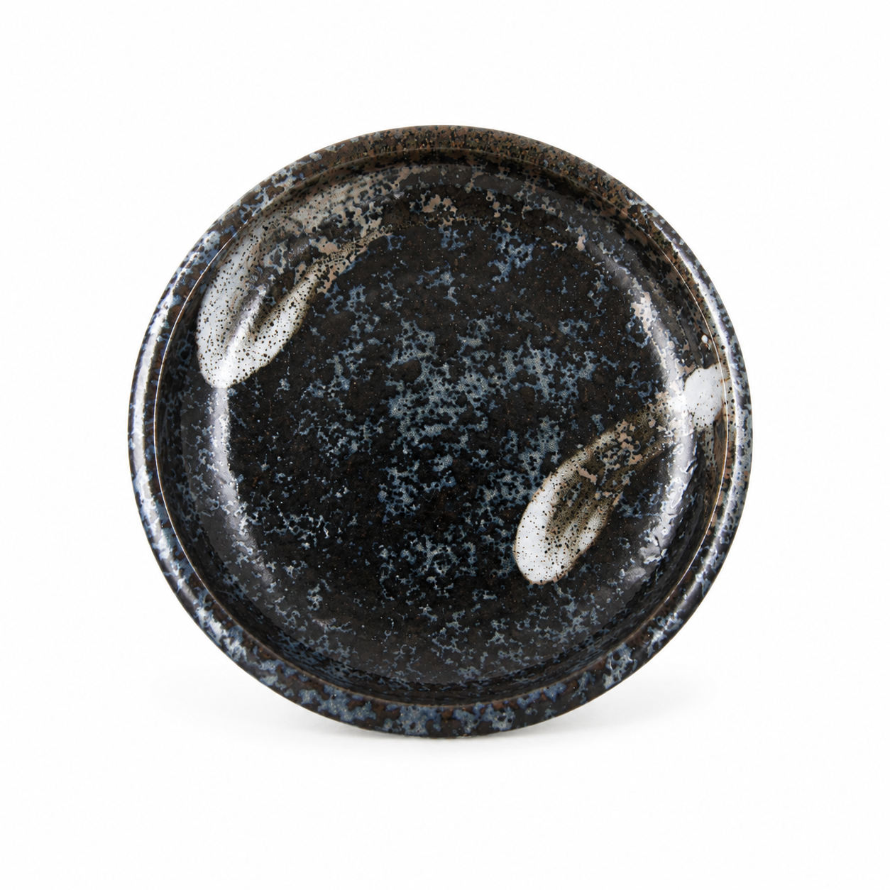 Karasuba-Iro Small Japanese Ceramic Plate overhead view showing deep black speckled glaze with white and grey natural variations, made in Japan