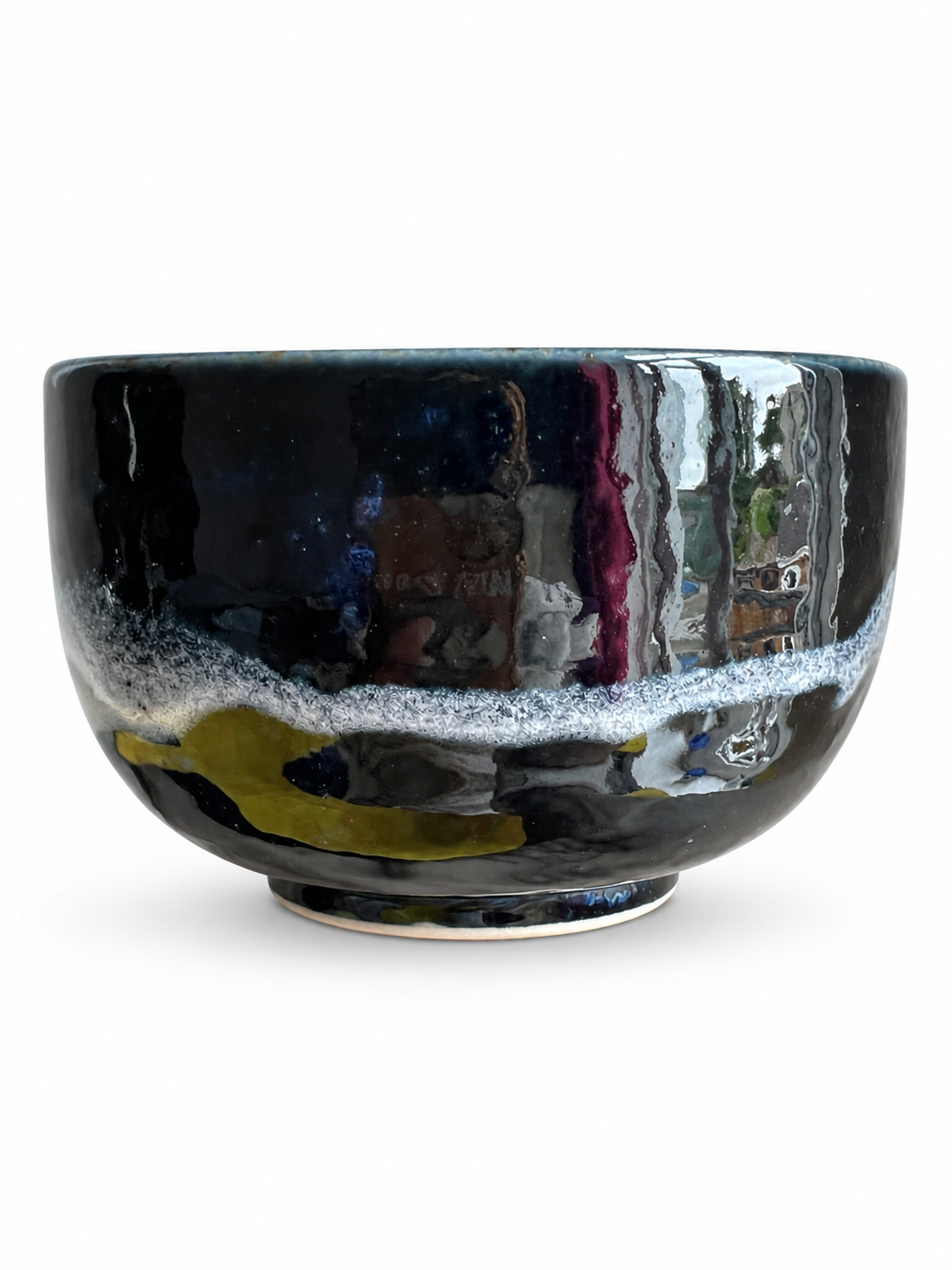 Izayoi Japanese Matcha Bowl – glossy deep navy blue glaze with silver-white mist band, made in Japan
