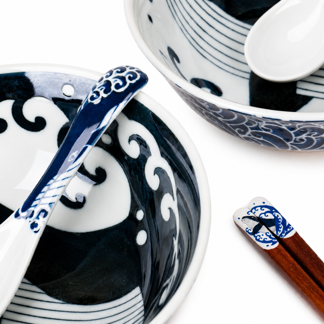 Whale Indigo Blue Japanese Ramen Noodle Bowl Set