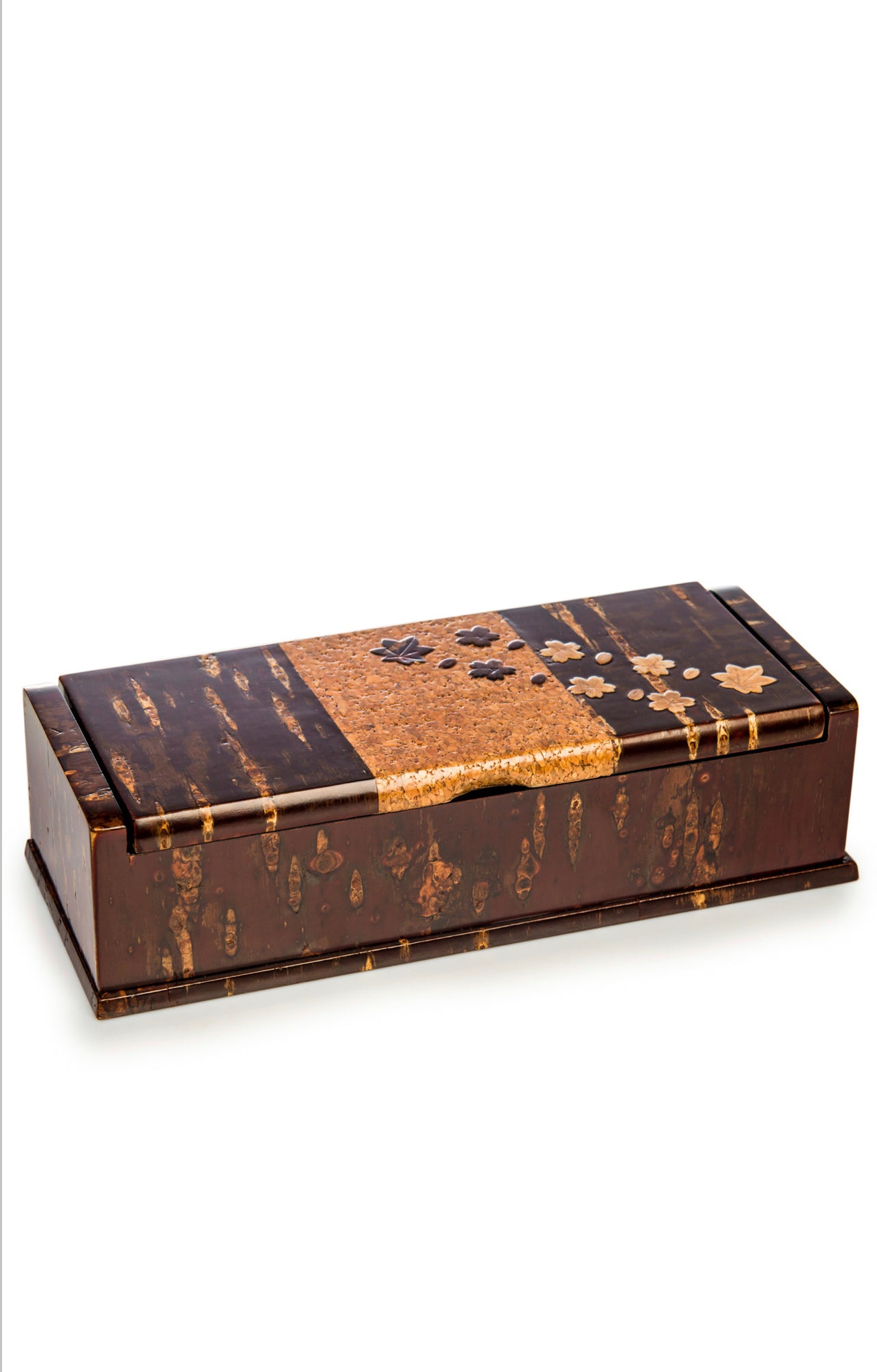 Handcrafted Japanese jewellery box made in Japan from cherry tree bark with traditional Kabazaiku craftsmanship and Sakura cherry blossom detail.