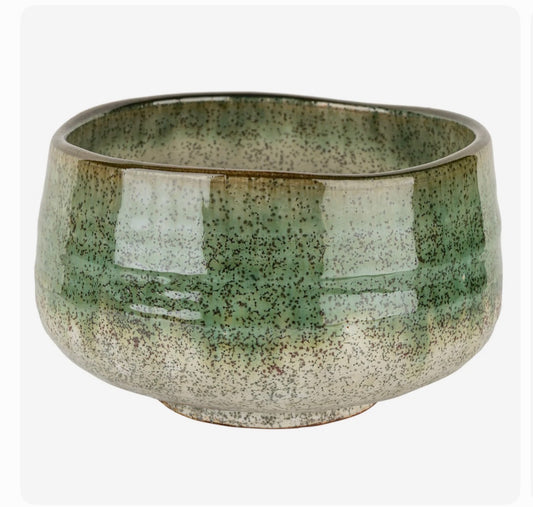 Handmade Japanese orbie matcha tea bowl chawan with green glaze speckled glaze