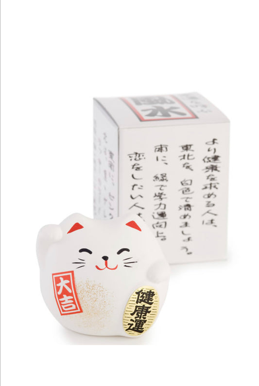 Small Feng Shui Happiness Lucky Cat